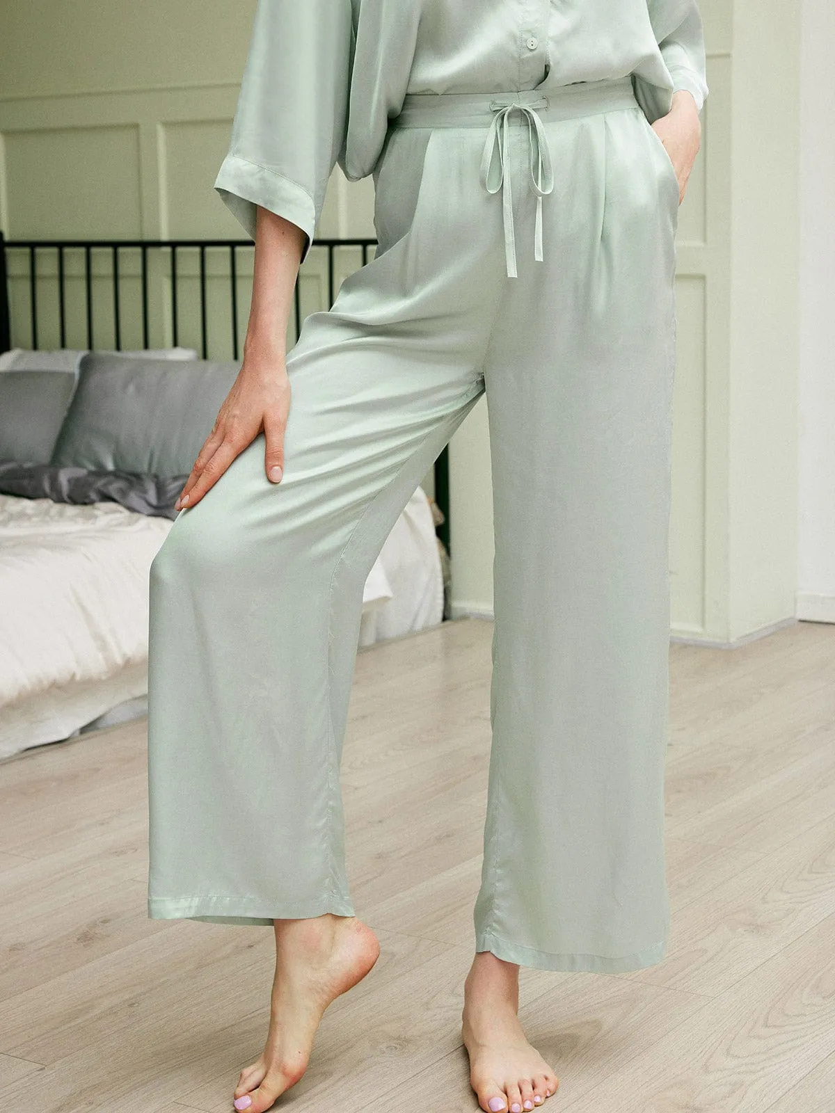 Tie Waist Viscose Wide Leg Pants sold by BERLOOK