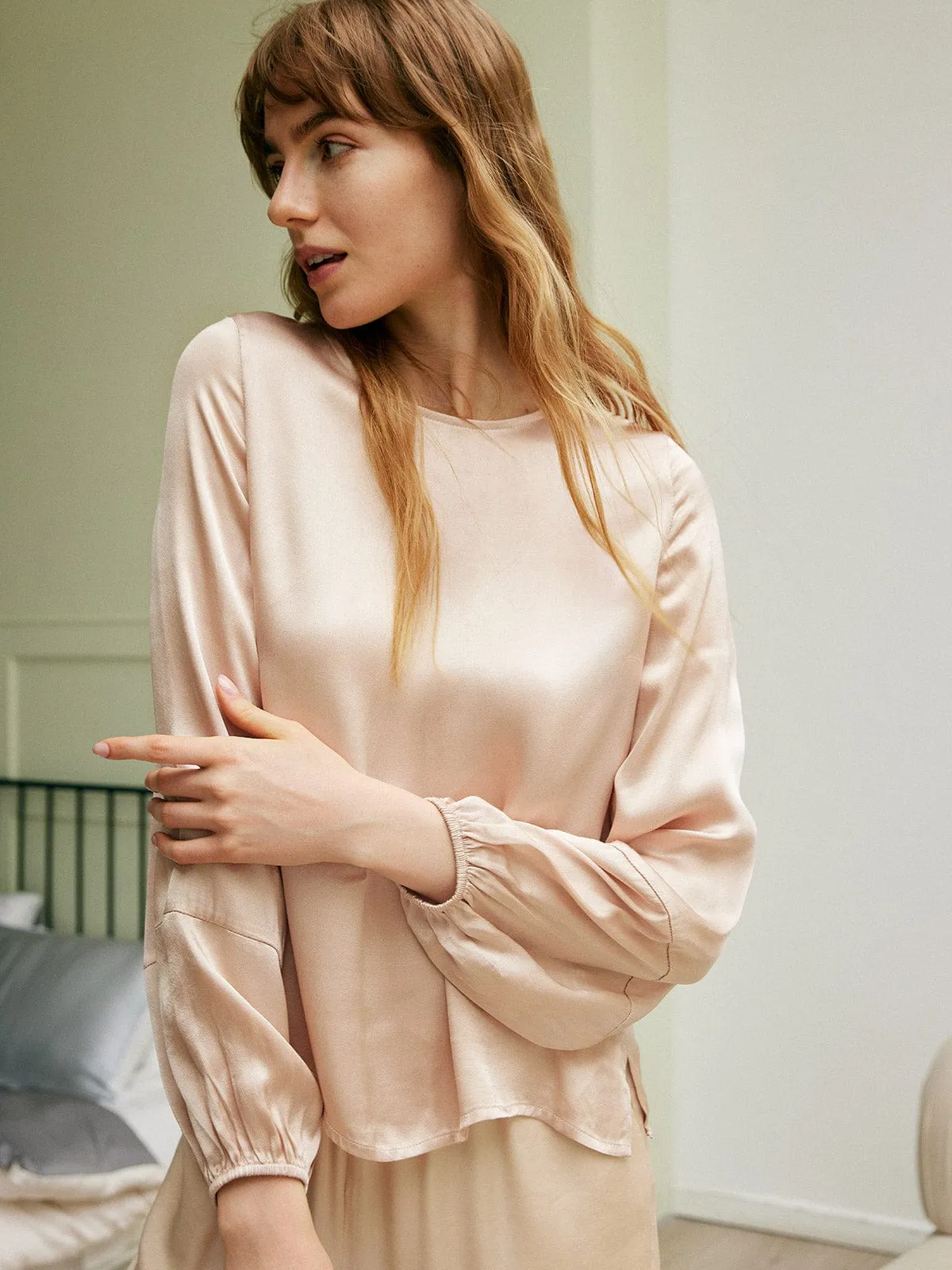 Solid Lantern Sleeve Viscose Blouse sold by BERLOOK product image thumbnail 3