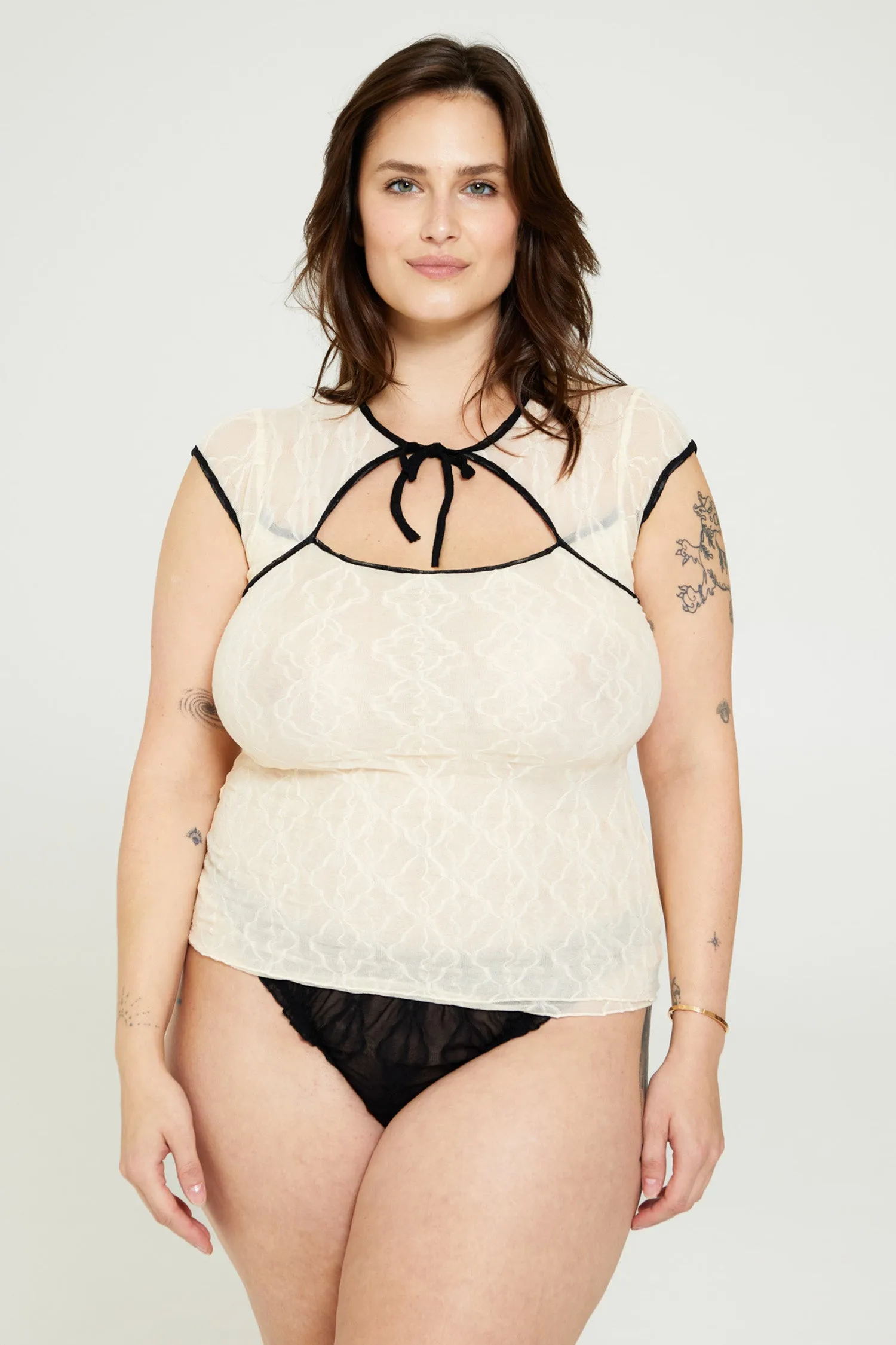 Mariposa Lace Bow Tee sold by FIND ME NOW product image thumbnail 5