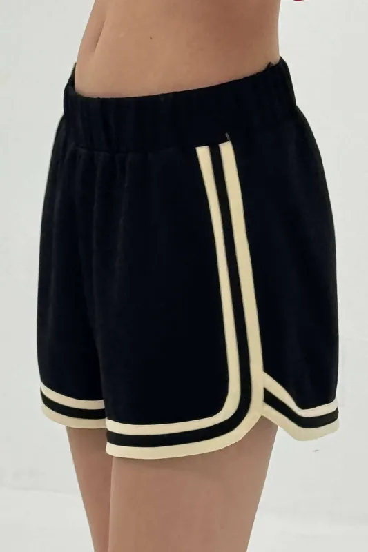 Trackstar Short sold by FIND ME NOW