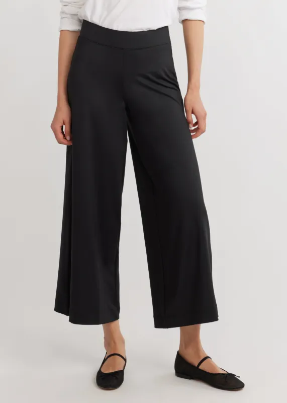 St. Simons Crop Pant in Heavy Weight Luxe Stretch (Black) sold by Dudley Stephens
