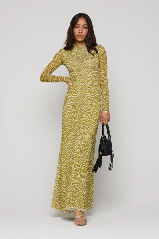 Lyon Dress in Kuma made by RESA