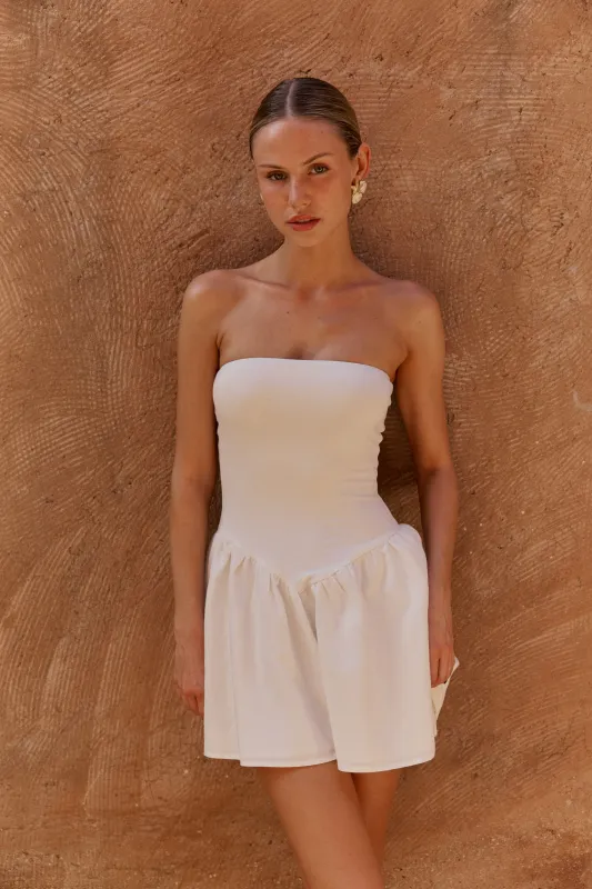 Makie Dress White Linen sold by RESA