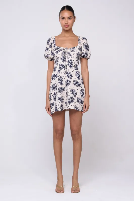 Winnie Dress in Antonitte made by RESA