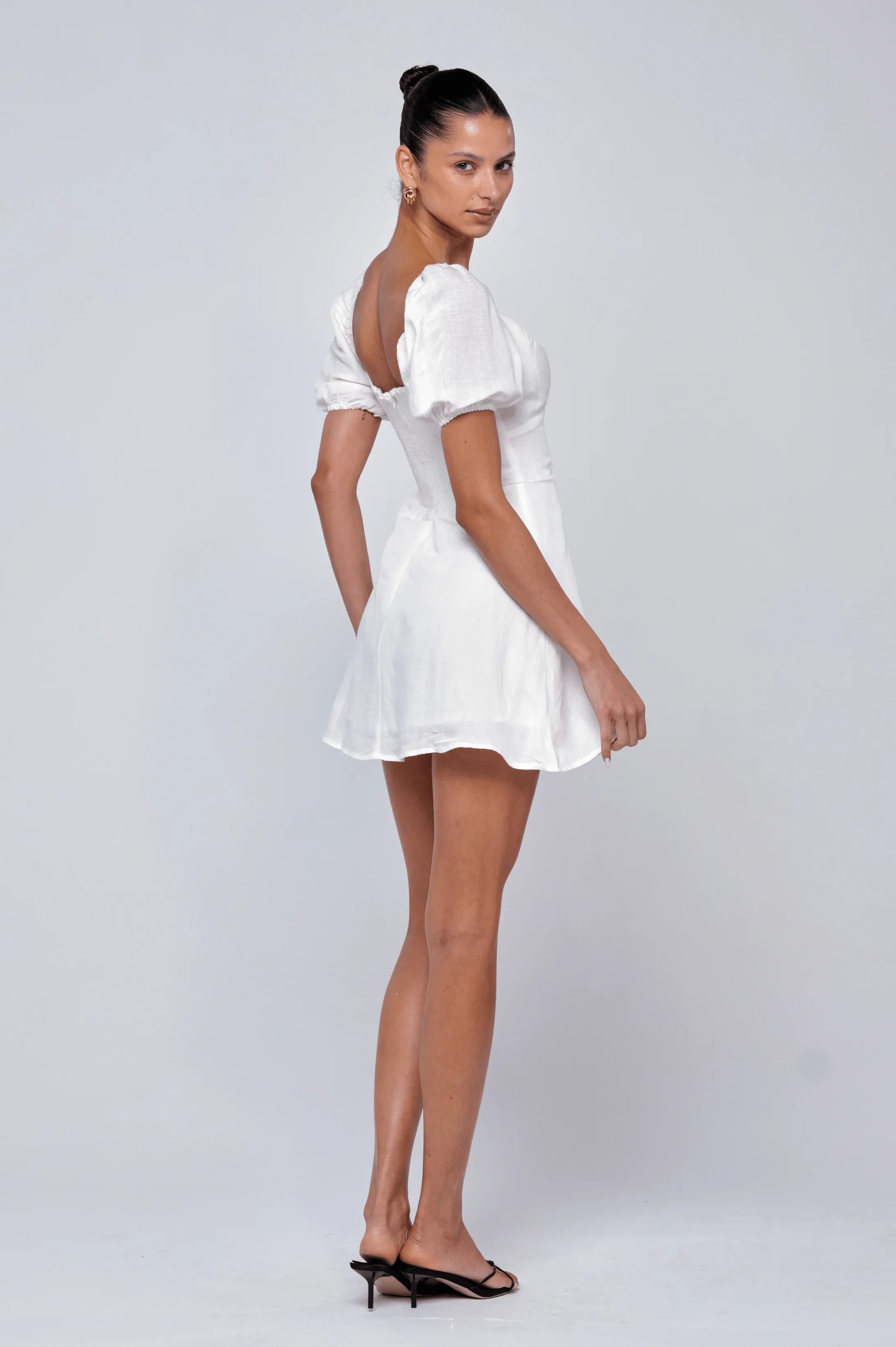Winnie Mini in White Linen sold by RESA product image thumbnail 4