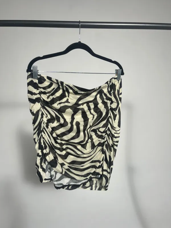 DASH SKIRT IN TIGIRIS - SAMPLE SALE sold by RESA