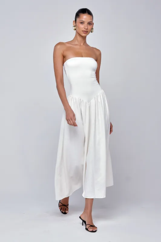 MACKENZIE WHITE LINEN- SAMPLE SALE sold by RESA