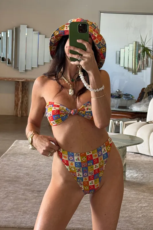 Bucket Hat in Picnic made by RESA