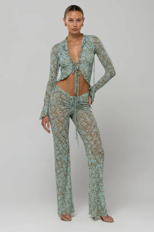 Mallory in Azura made by RESA
