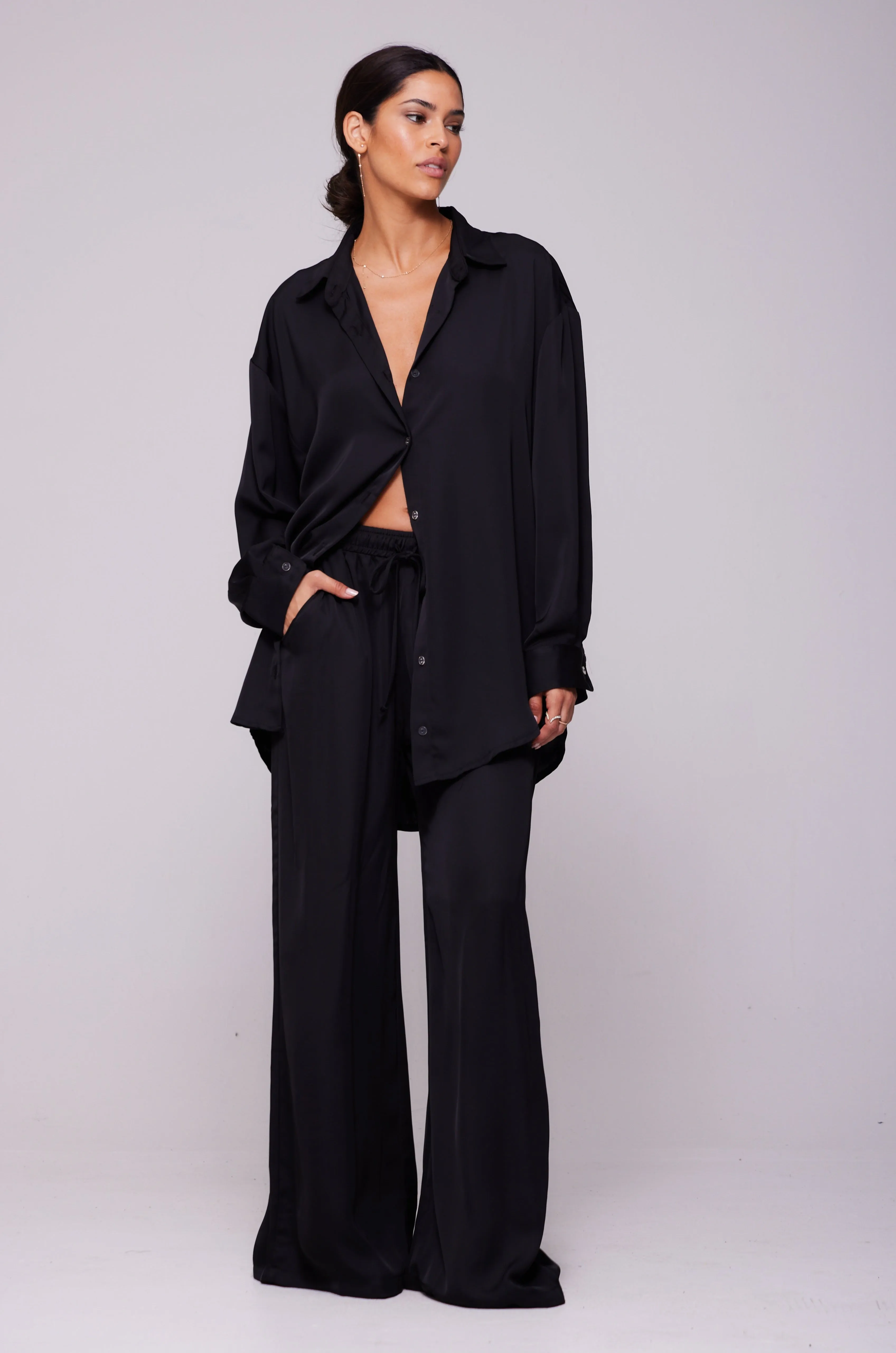 Miley Set in Black sold by RESA product image thumbnail 5