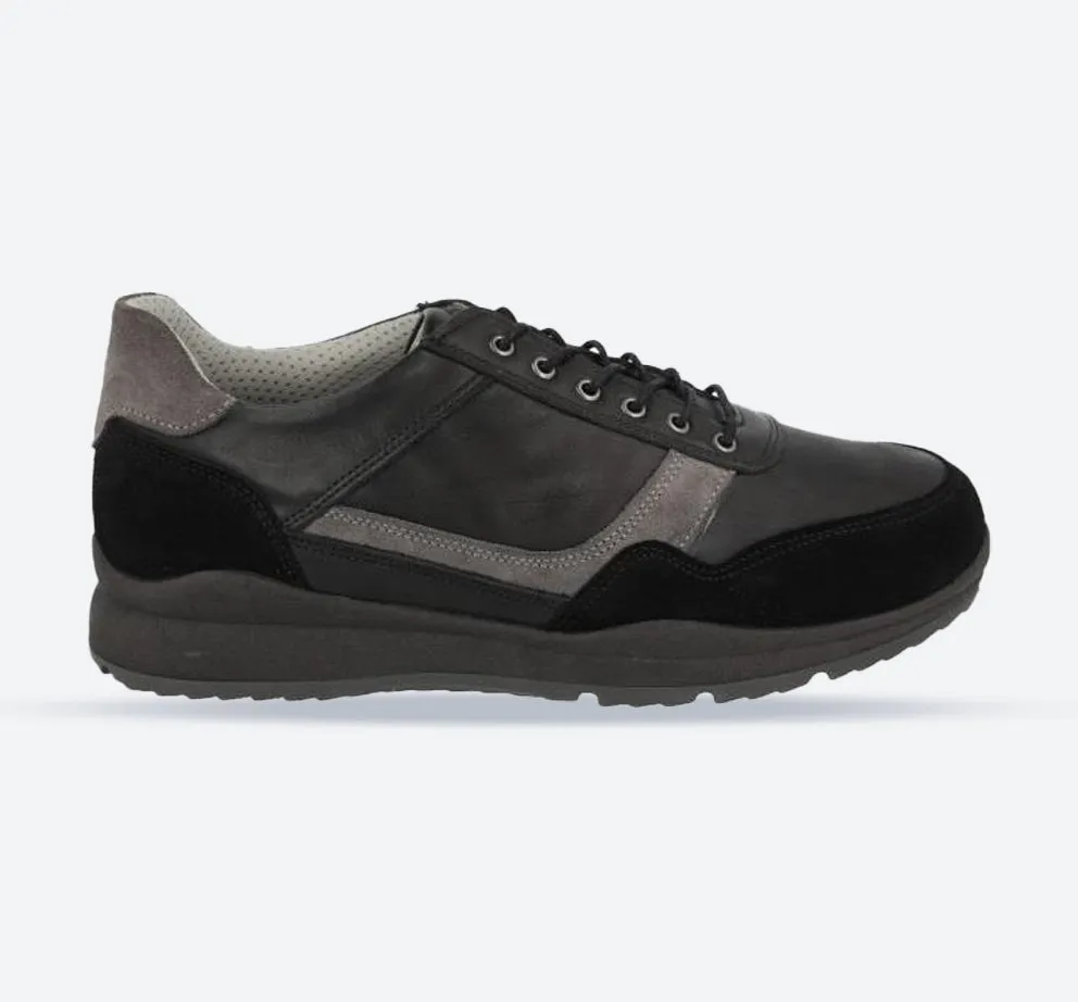 Men's Wide Fit DB Benedict Trainers sold by Wide Fit Shoes