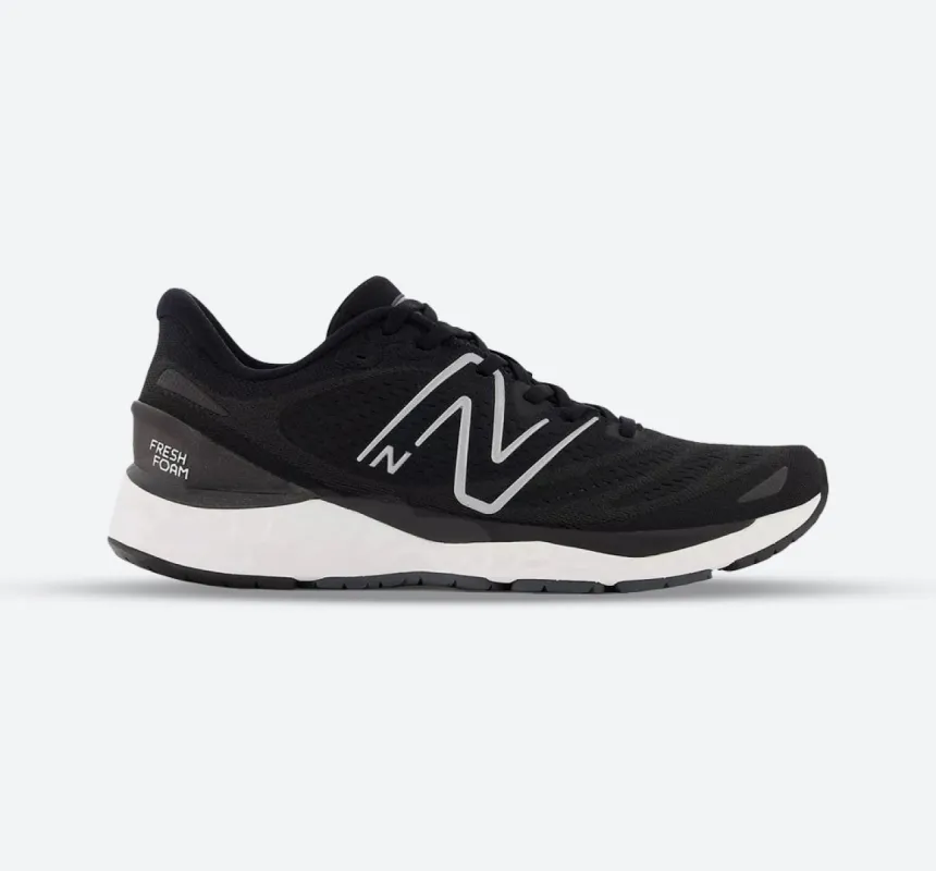 Women's Wide Fit New Balance MSOLVBW4 Running/Walking Trainers - Black/White made by New Balance