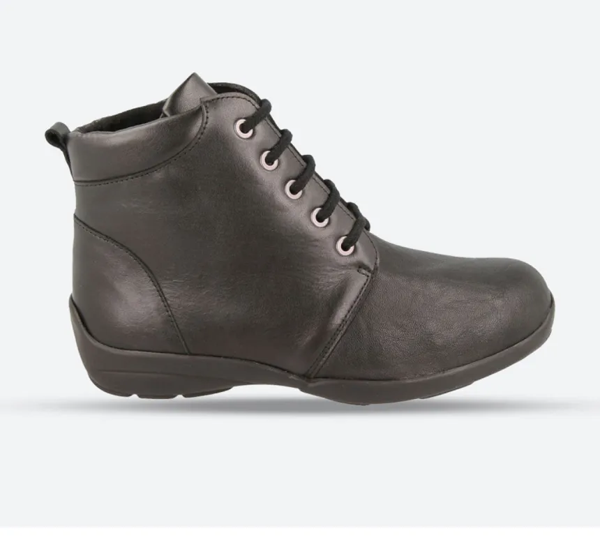 Womens Wide Fit DB Santa Boots sold by Wide Fit Shoes