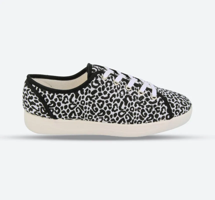 Womens Wide Fit DB Kentucky Canvas Shoes sold by Wide Fit Shoes