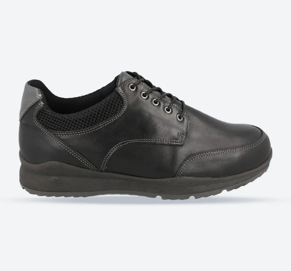 Men's Wide Fit DB Constantine Shoes sold by Wide Fit Shoes