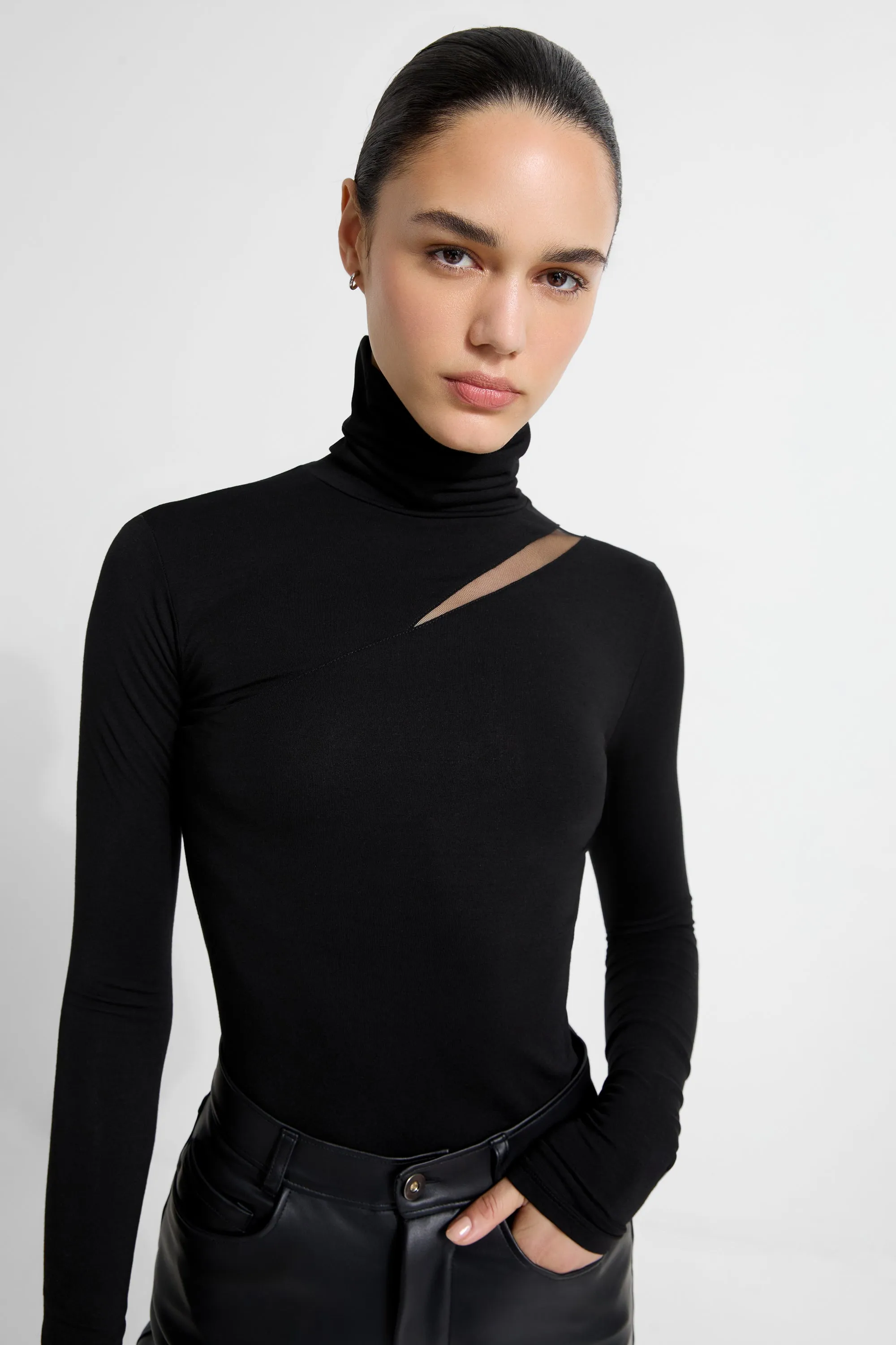 Vee Top sold by Marcella NYC product image thumbnail 2