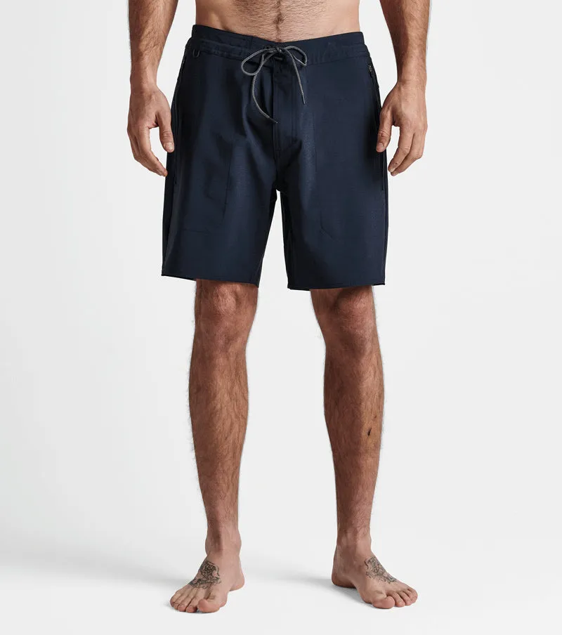 Layover Hybrid Trail Shorts 18" - Dark Navy sold by Roark product image thumbnail 2
