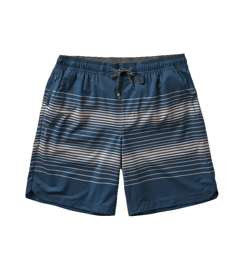 Serrano Active Shorts 8" - Navy sold by Roark