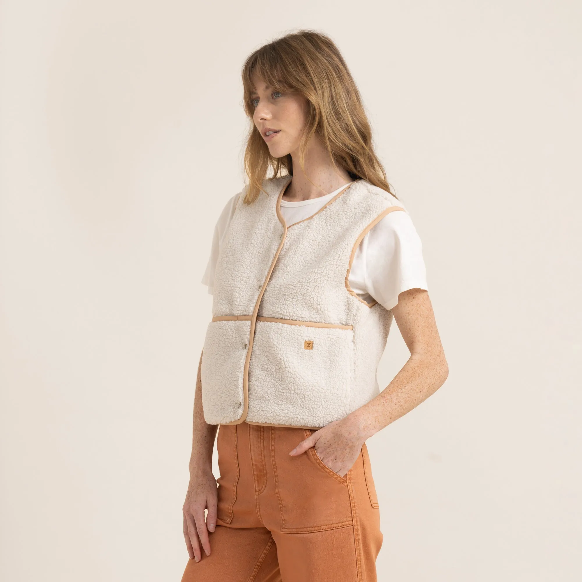 Bandit Vest - Crema sold by Roark