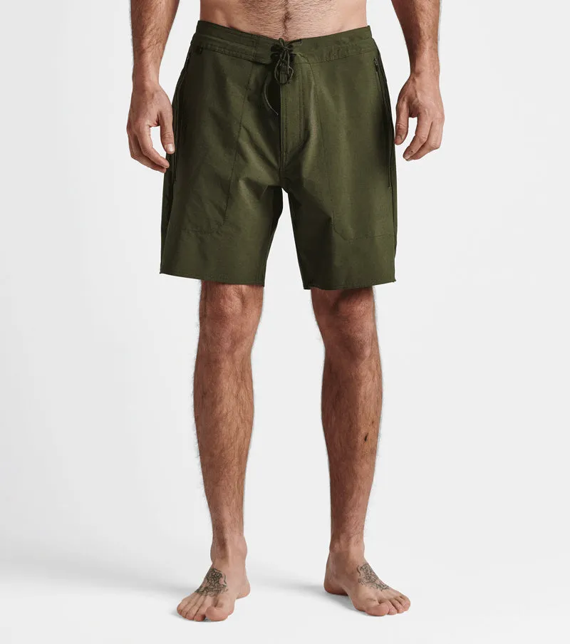 Layover Hybrid Trail Shorts 18" - Military sold by Roark product image thumbnail 2