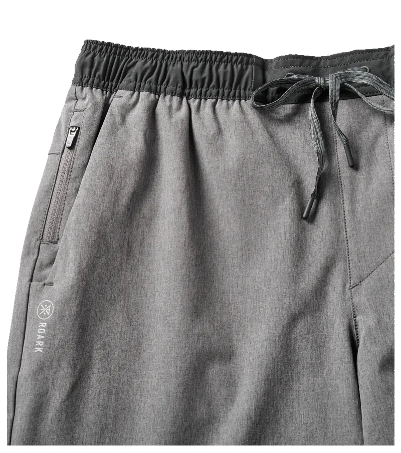 Serrano Active Shorts 8" - Charcoal sold by Roark product image thumbnail 5