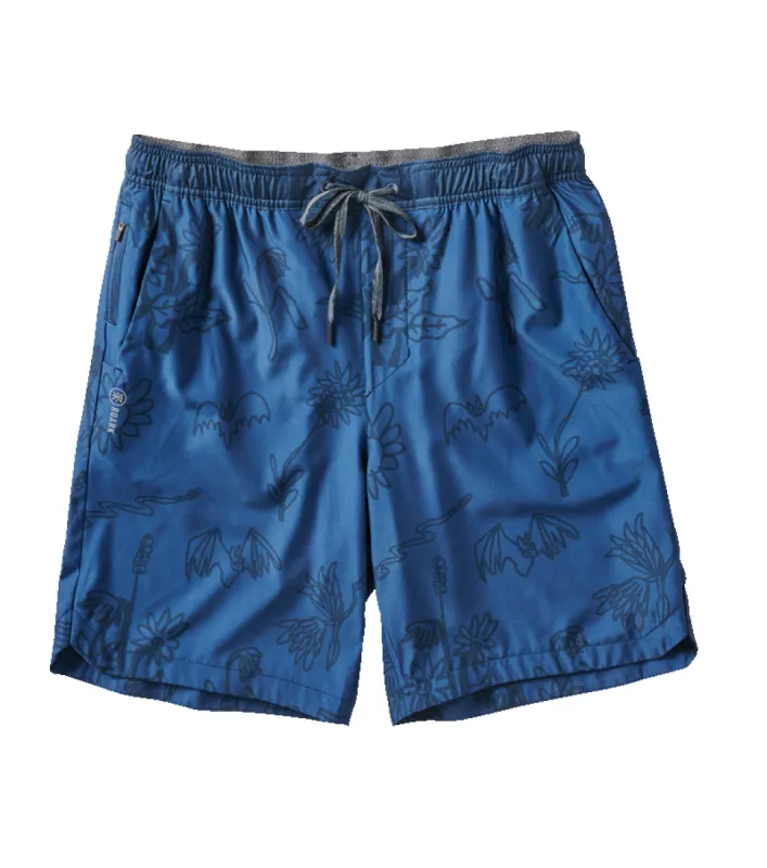Serrano Active Shorts 8" - New Navy made by Roark