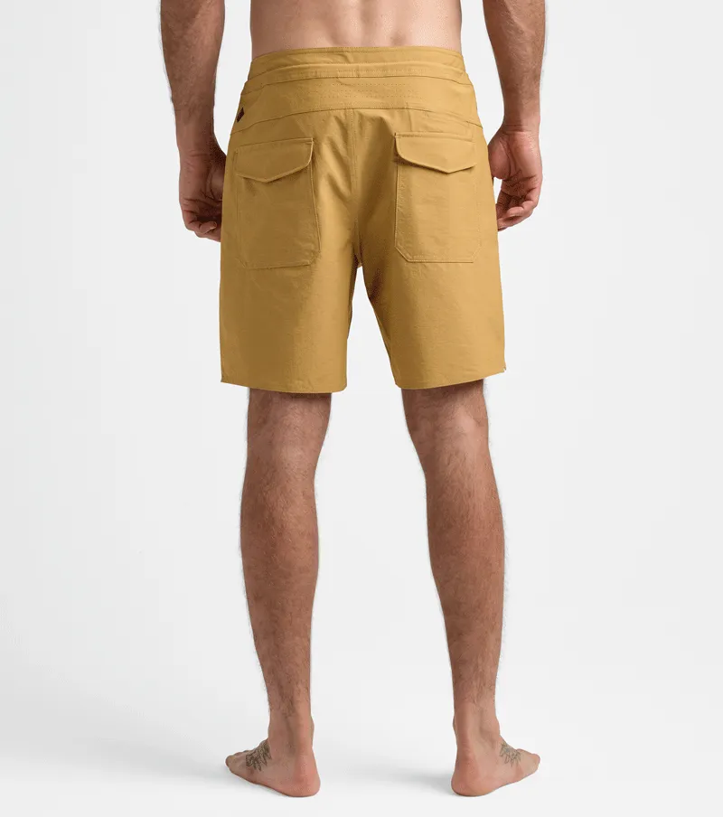 Layover Trail Short 3.0 - Golden sold by Roark product image thumbnail 5