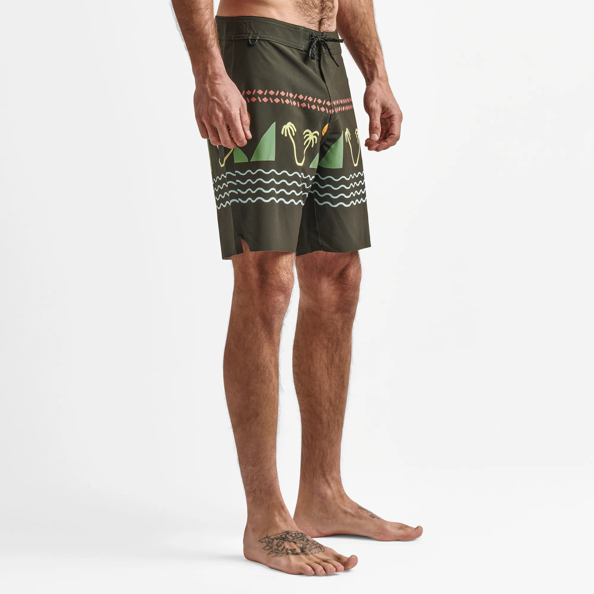 Passage Primo 18" Island Time Boardshorts - Dark Military sold by Roark product image thumbnail 4