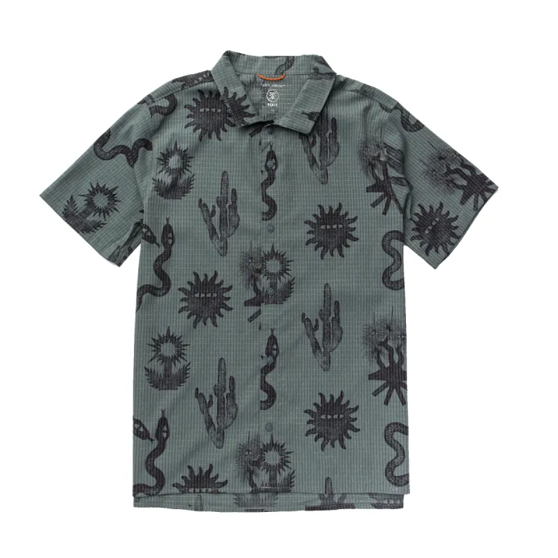 Bless Up Trail Button Up Shirt - Forest made by Roark