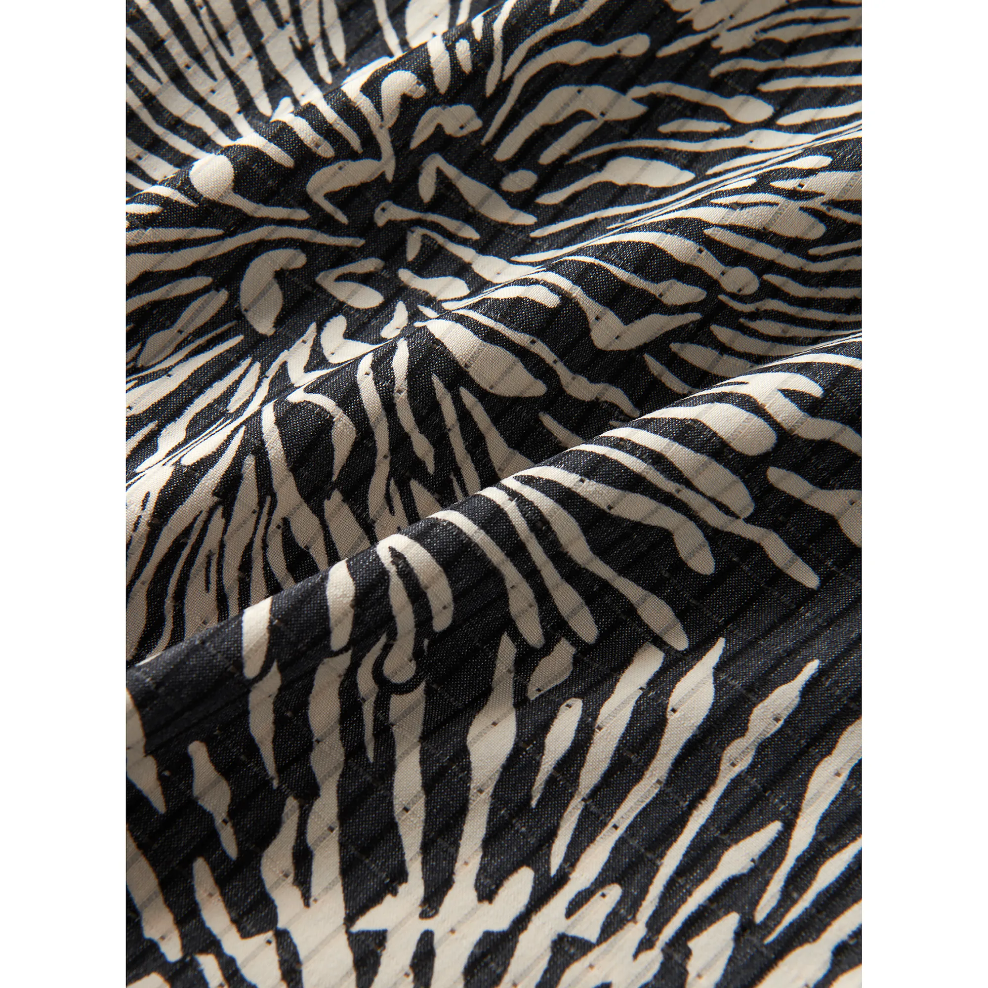 Bless Up Breathable Stretch Shirt - Black Floral sold by Roark product image thumbnail 4