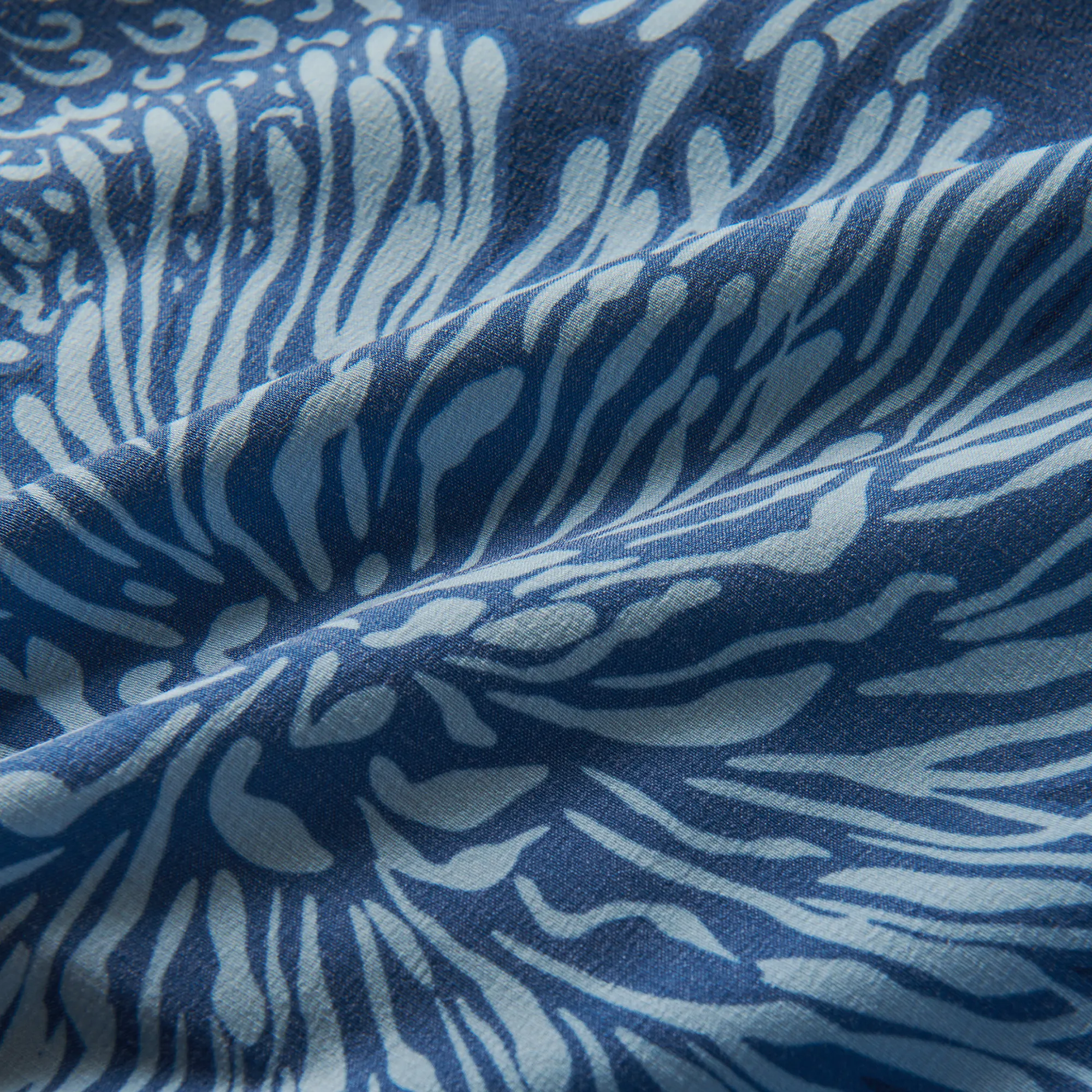 Shorey Trunks - Deep Blue Floral sold by Roark product image thumbnail 4