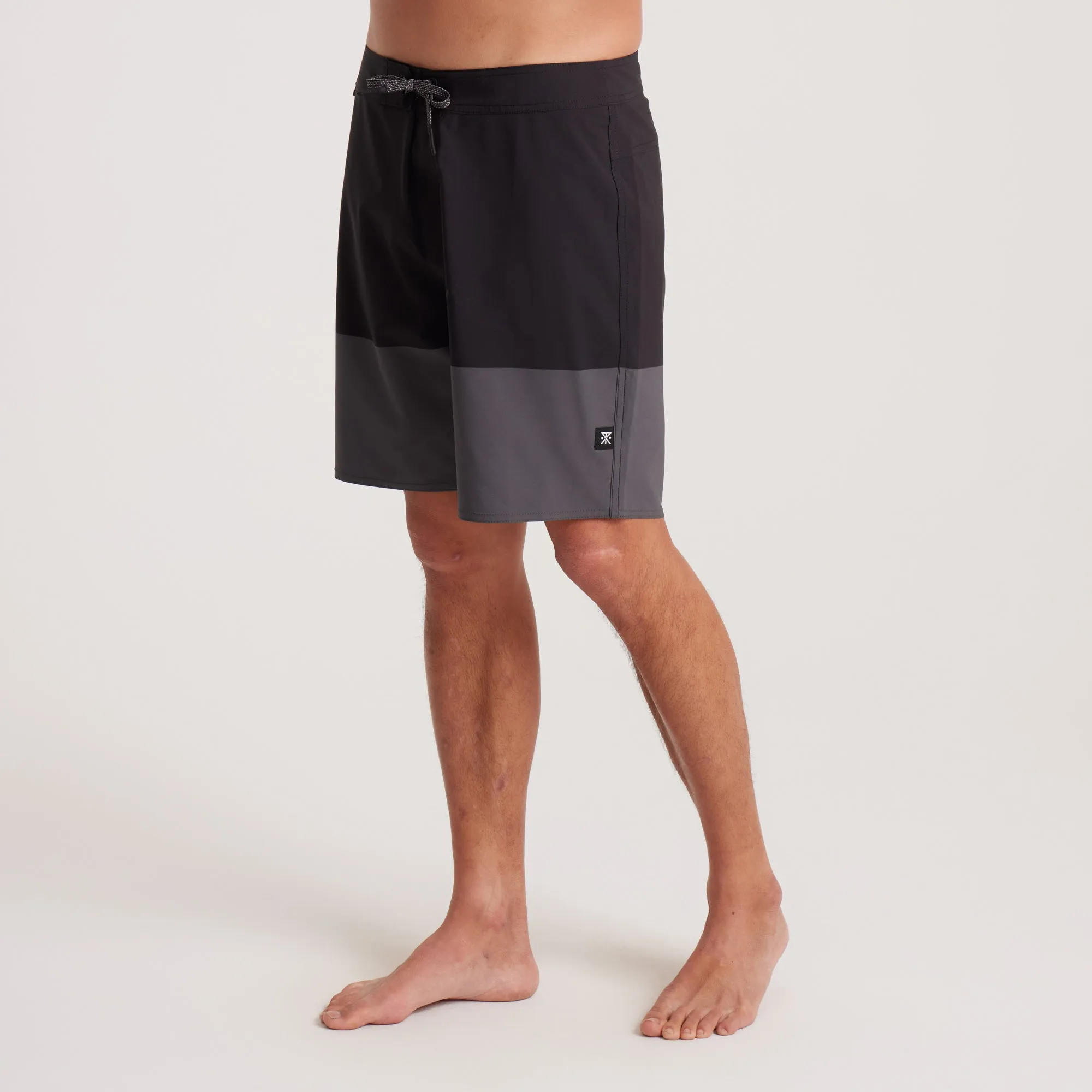 Passage 18.5" Boardshorts - Charcoal sold by Roark product image thumbnail 4
