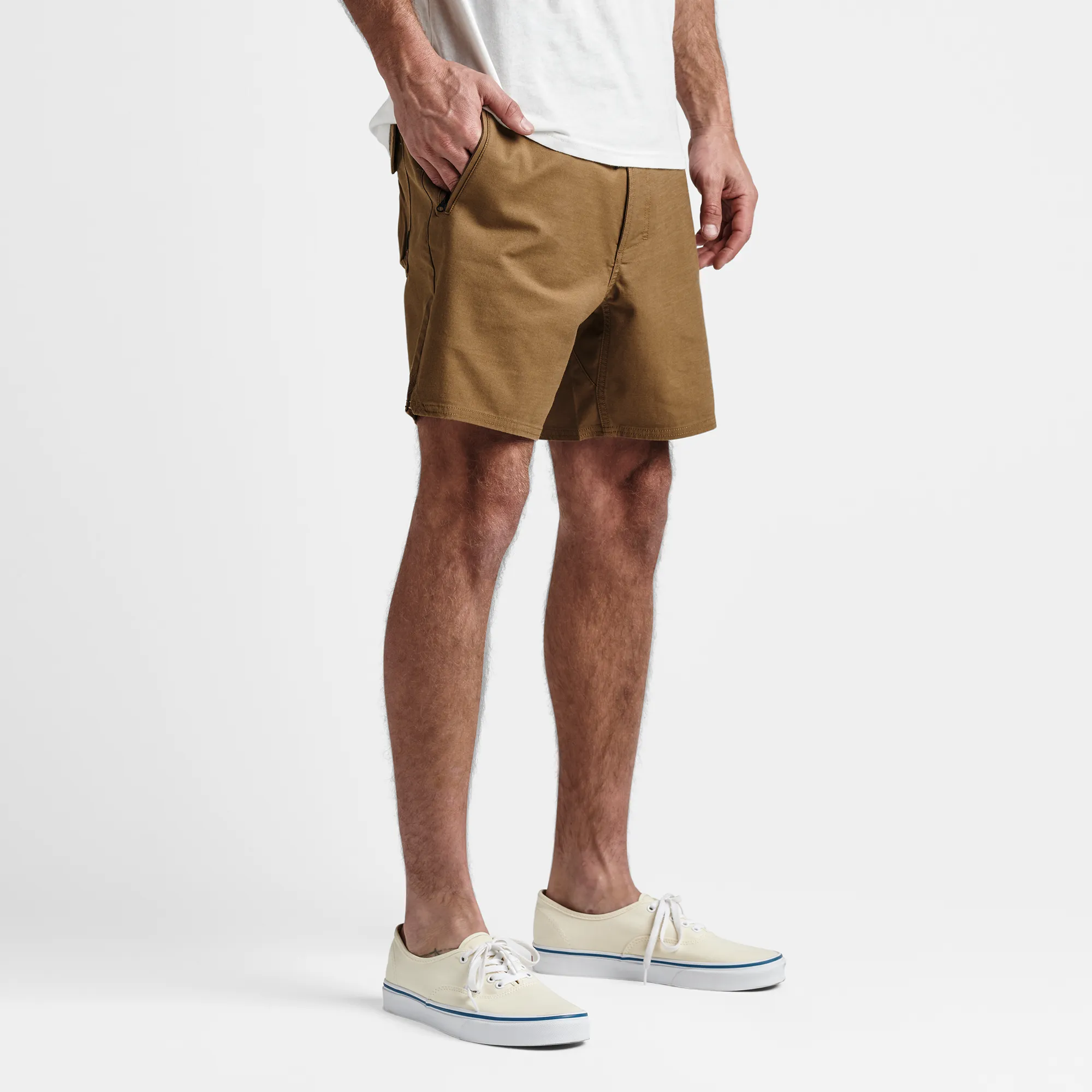 Layover Traveler Shorts 17" - Dark Khaki sold by Roark product image thumbnail 4