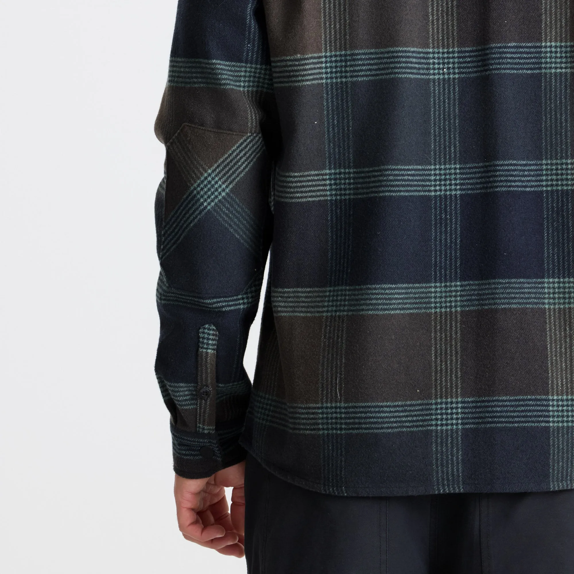 Nordsman Flannel - Deep Navy sold by Roark product image thumbnail 5