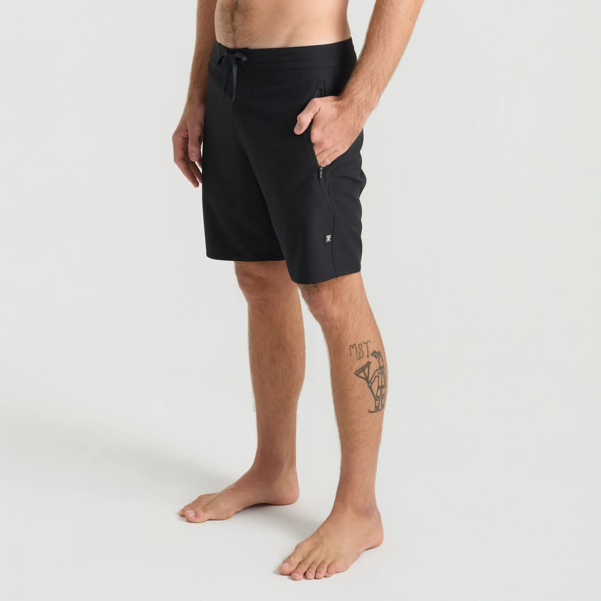 Venture Hybrid Trunk - Black sold by Roark product image thumbnail 4