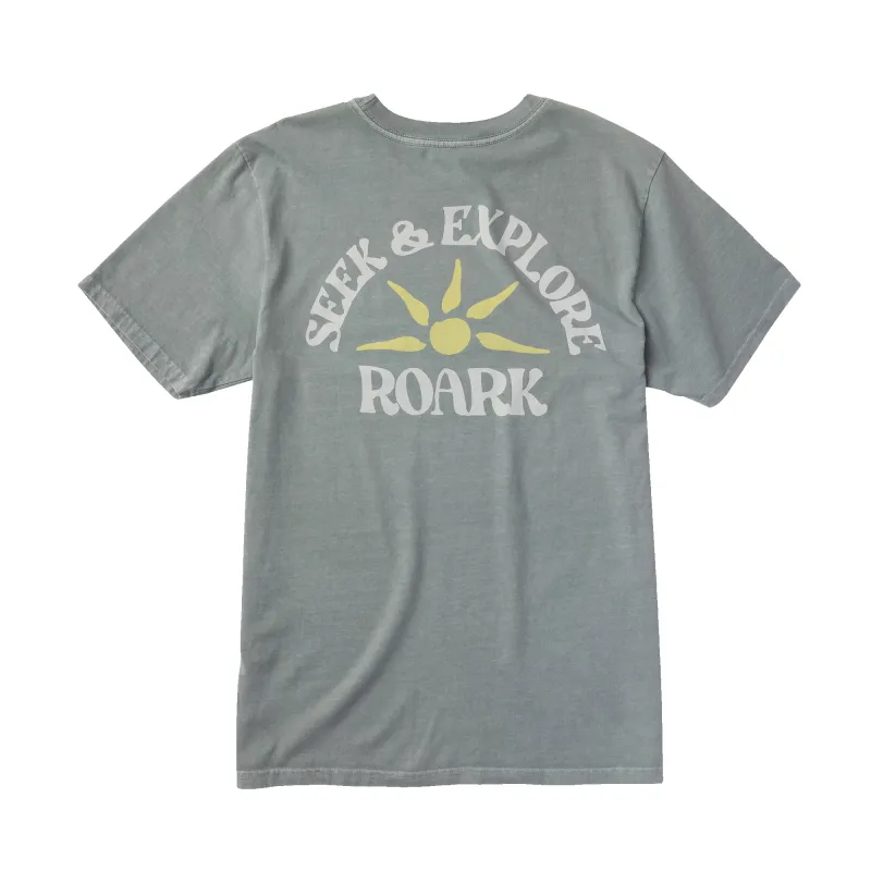 Seek & Explore Premium Tee - Hazy Blue made by Roark