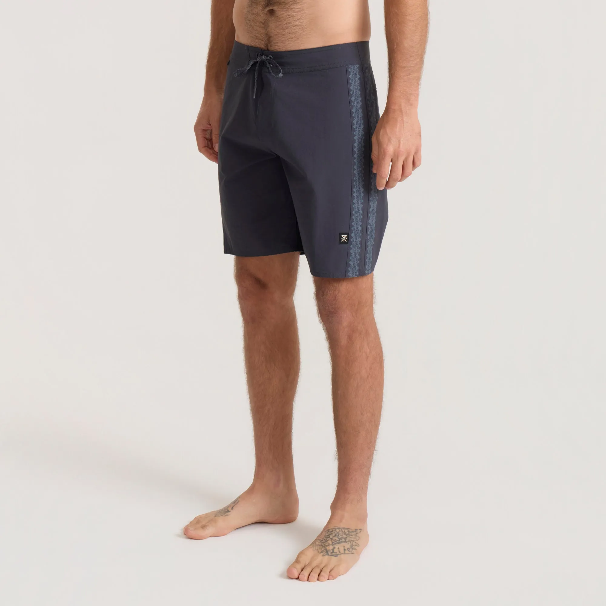 Passage Panel 18.5" Boardshorts - Ebony sold by Roark product image thumbnail 3