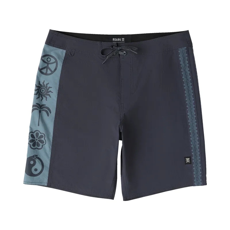 Passage Panel 18.5" Boardshorts - Ebony made by Roark