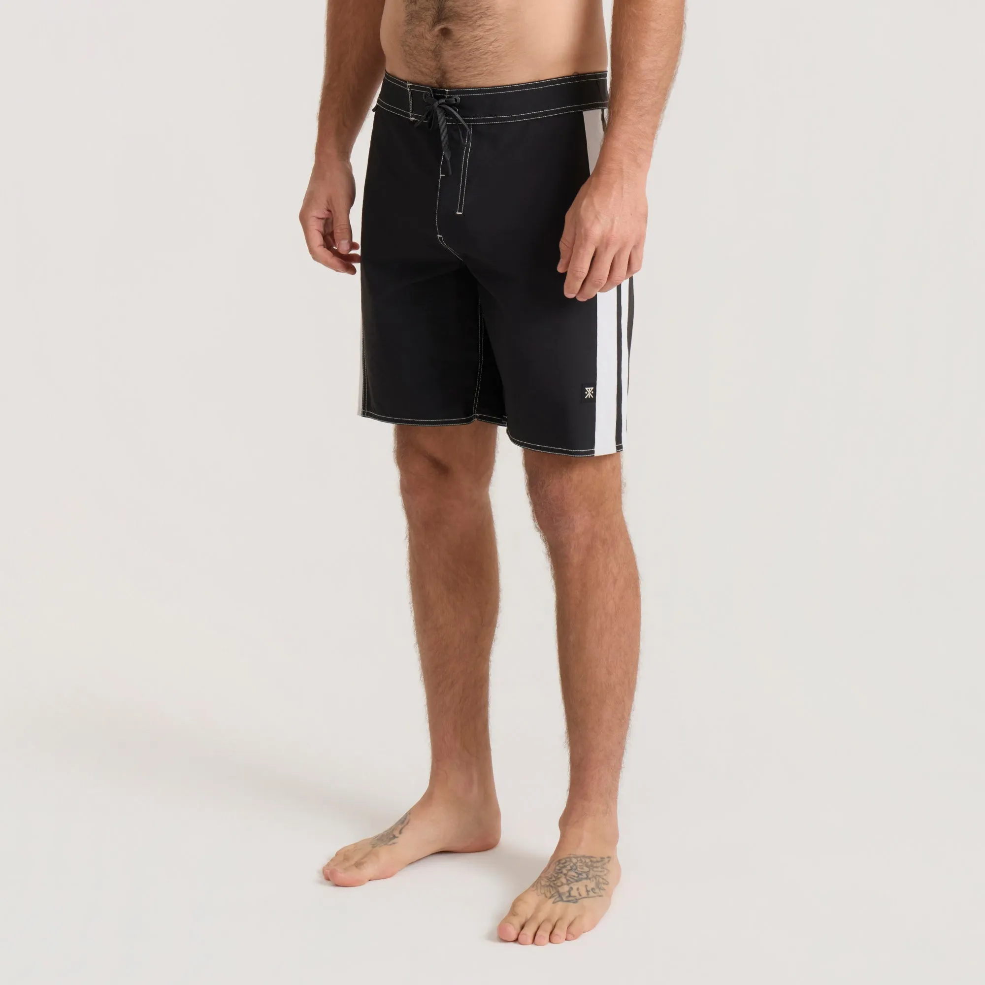 Passage Panel 18.5" Boardshorts - Black/white sold by Roark product image thumbnail 3