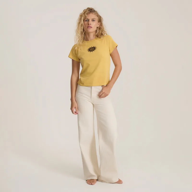 Sunbeam Muse Premium Tee - Wheat made by Roark