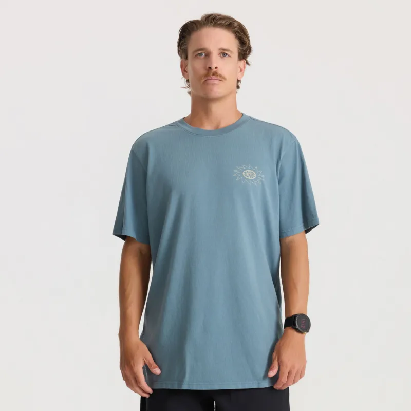 Sunbeam Premium Tee - Slate made by Roark