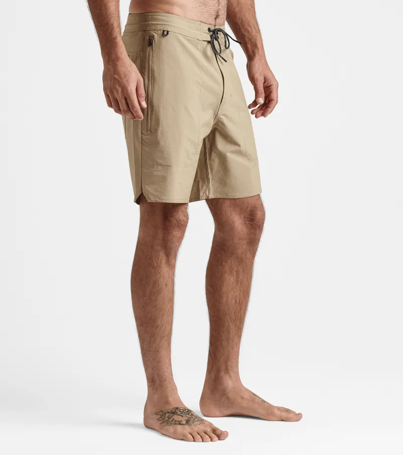 Layover Hybrid Trail Shorts 18" - Khaki sold by Roark product image thumbnail 4