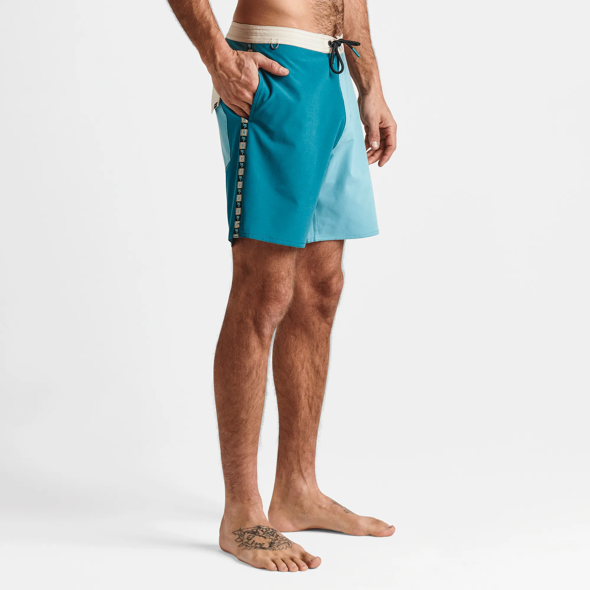 Chiller Boardshorts 17" - Mixtape Blue sold by Roark product image thumbnail 3