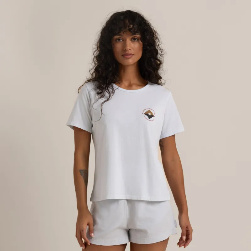 Isola Eterna Everyday Premium Tee - Heart Studio Pale Sky made by Roark