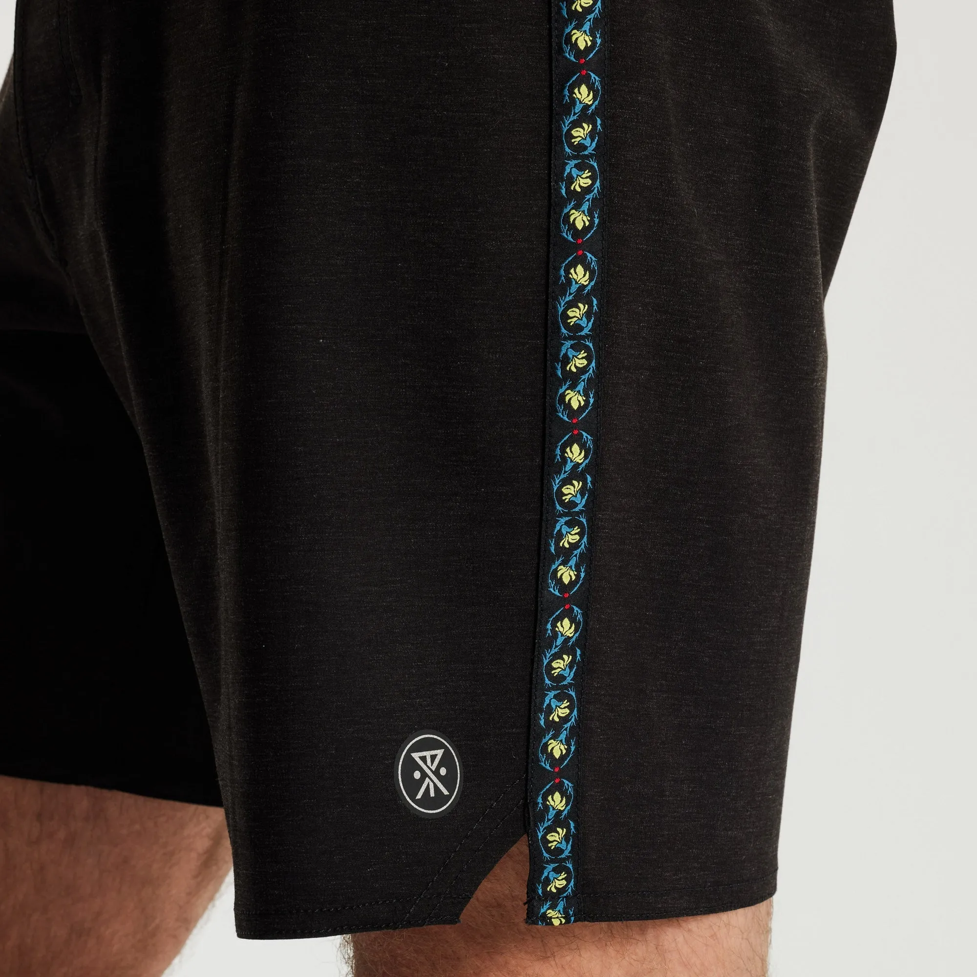 Passage 17" Boardshorts - Black sold by Roark product image thumbnail 4