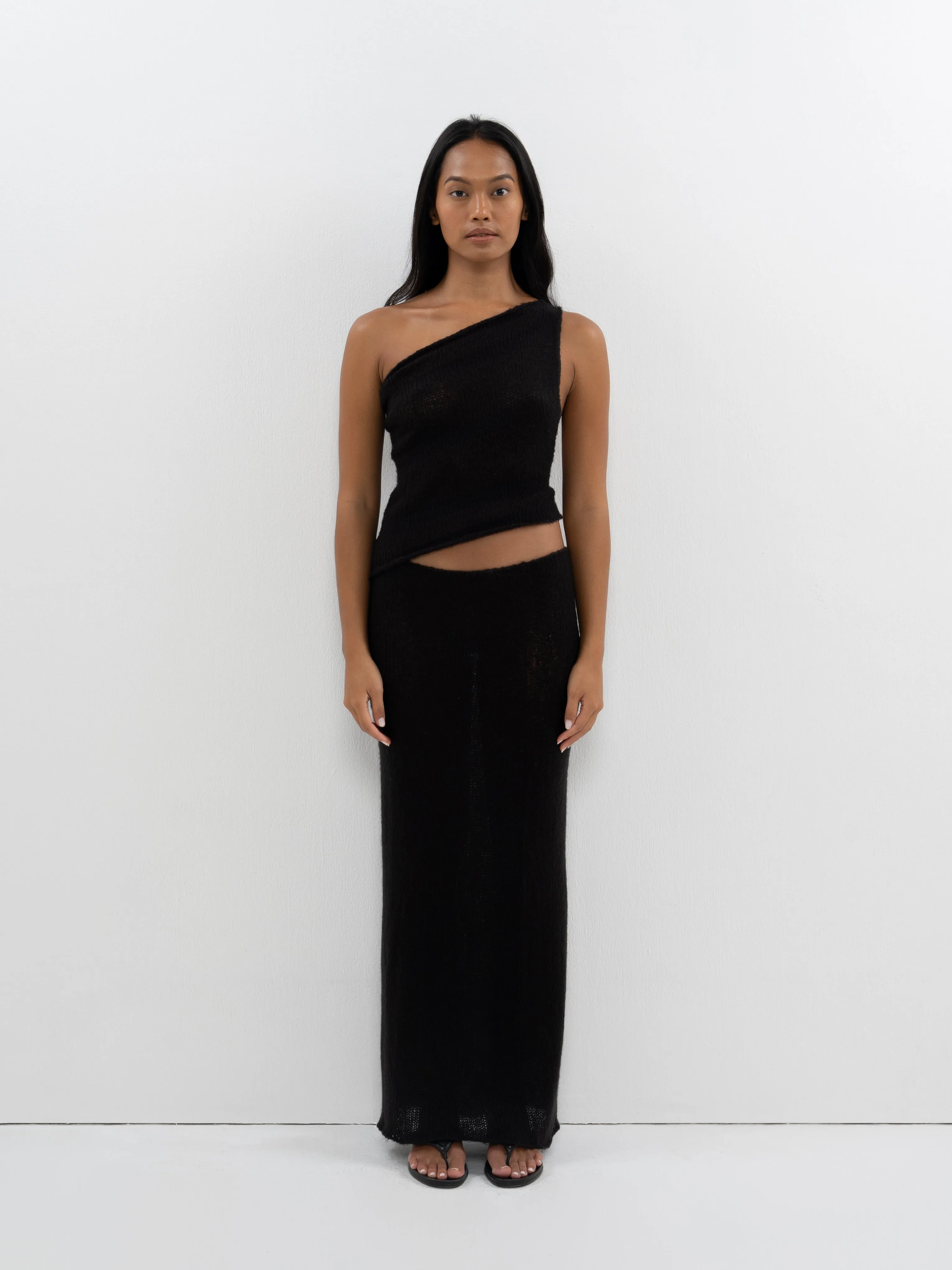 Leyla Top – Black sold by BELLE the label
