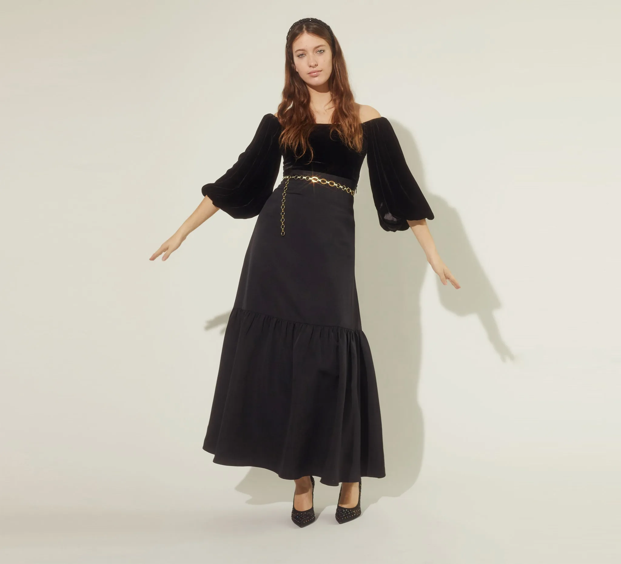 Felicity Ottoman sold by MIRAE PARIS product image thumbnail 3