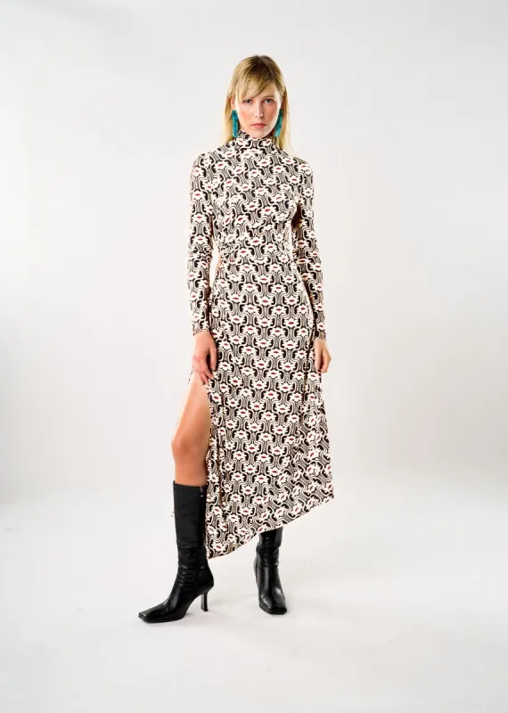 Raja æ Ecru sold by MIRAE PARIS