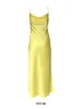 Elle jaune sold by MIRAE PARIS