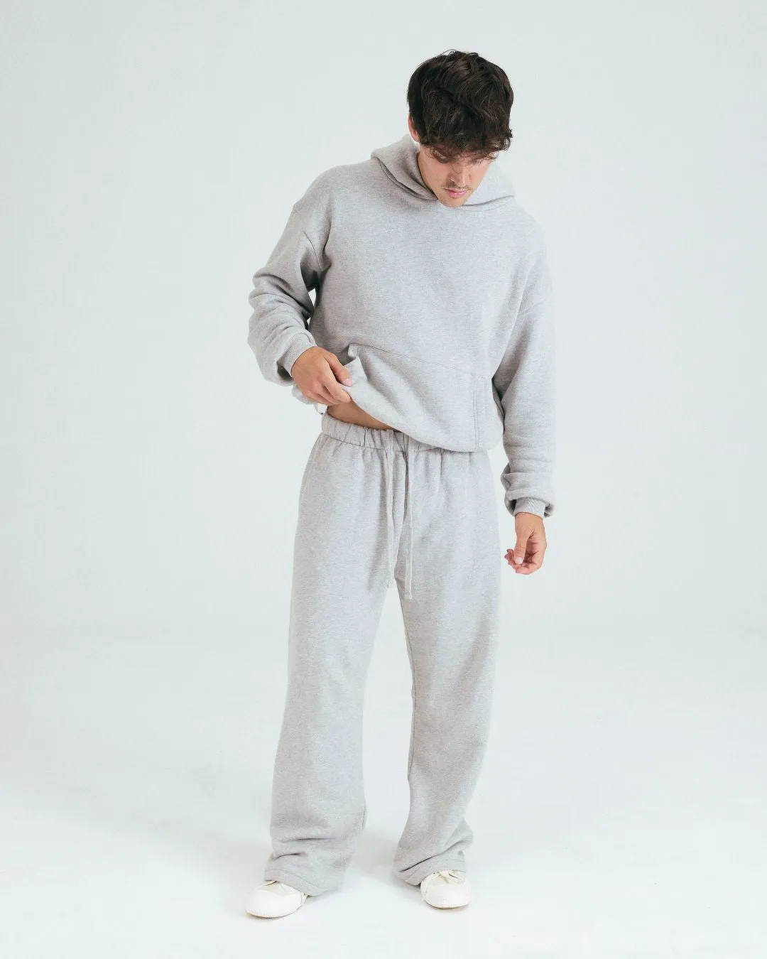 COZY CROP HOODIE + SWEATPANT sold by IPHIS product image thumbnail 2